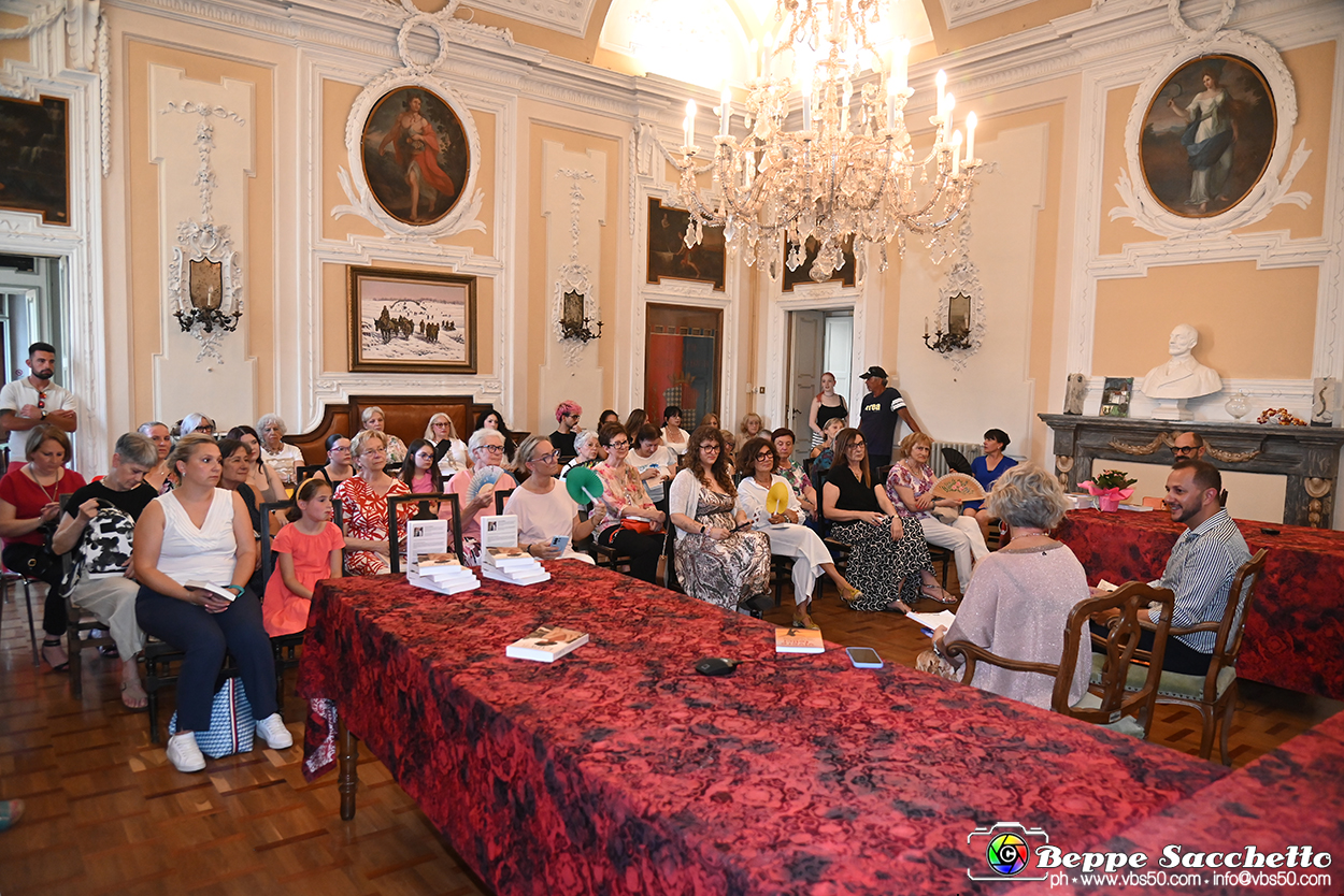 VBS_3341 - Presentazione libro 'Lady B.' di Leopoldo Aversente.jpg